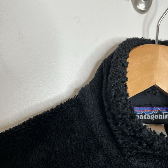 Patagonia Regulator Deep Pile Fleece Full Zip Jacket Black Womens XS Furry Fuzzy - Picture 4 of 13